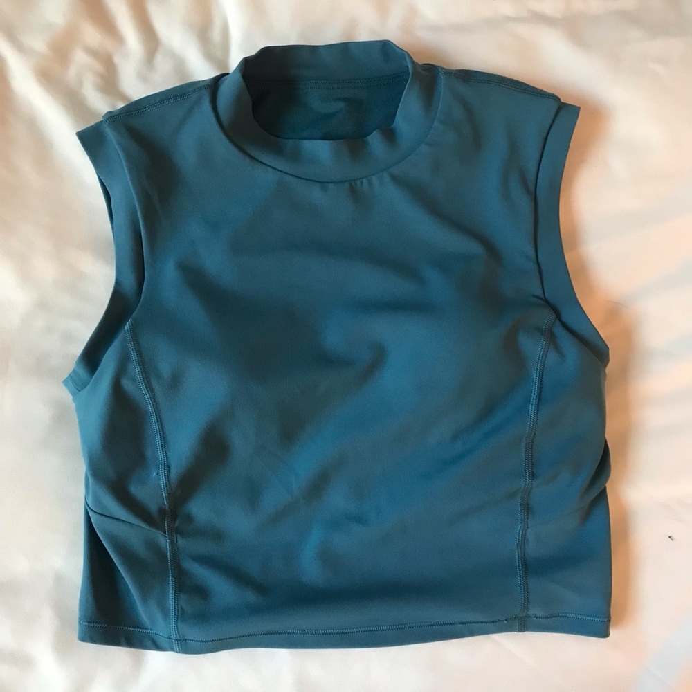 Lululemon High Neck Cropped Sports Bra/ Tank